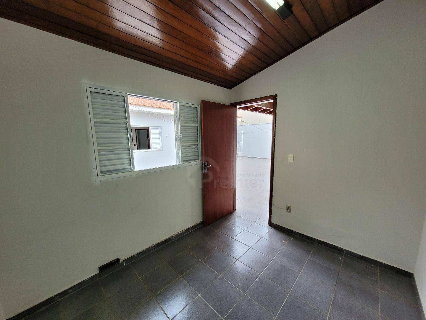 Casa para alugar com 4 quartos, 206m² - Foto 36