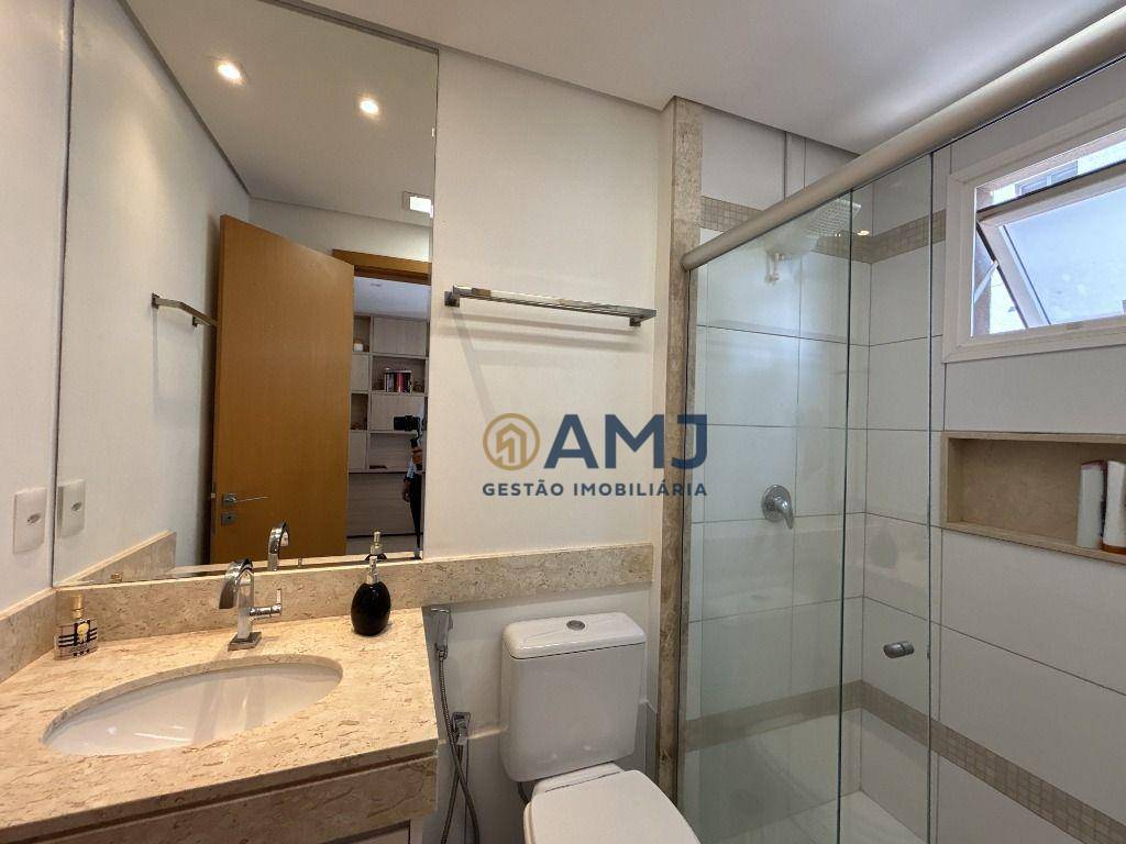 Apartamento à venda com 3 quartos, 121m² - Foto 13