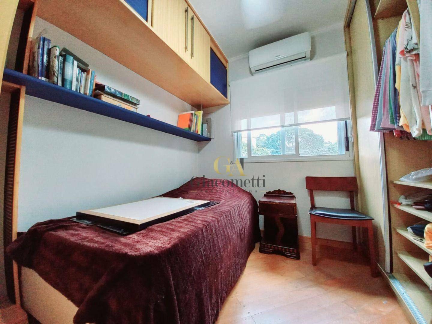 Casa de Condomínio à venda com 4 quartos, 260m² - Foto 13