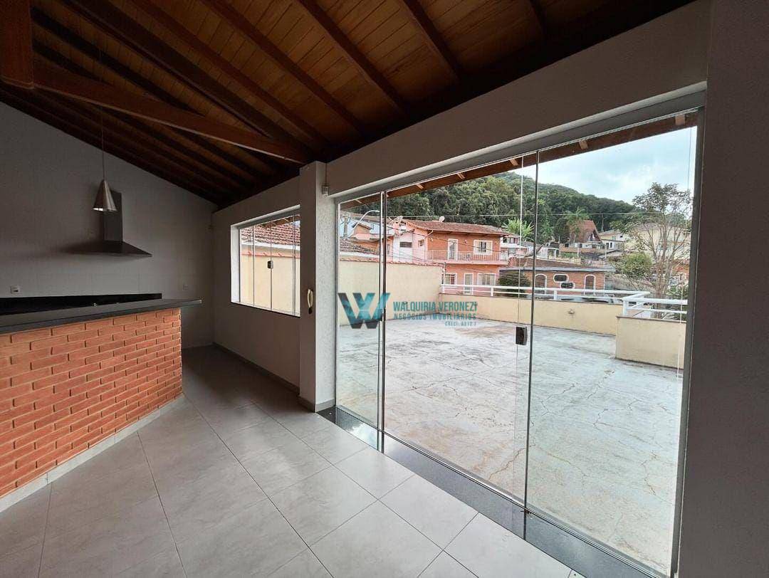 Casa à venda com 2 quartos, 231m² - Foto 16