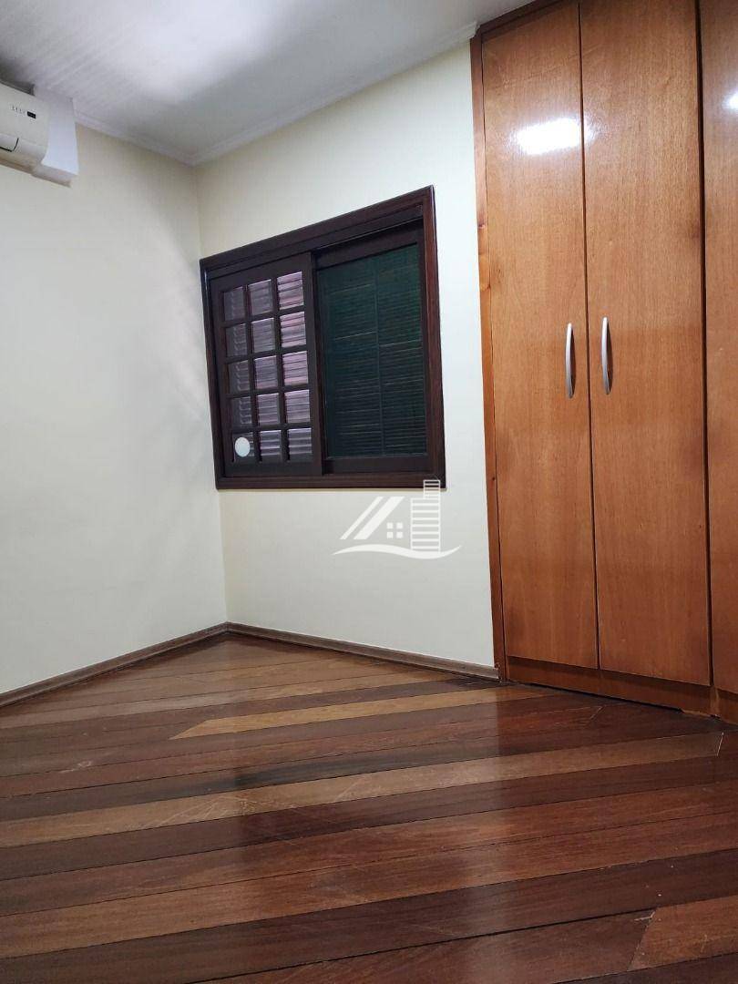 Sobrado à venda com 3 quartos, 202m² - Foto 59