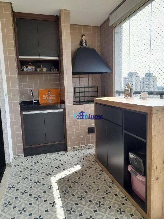 Apartamento à venda com 3 quartos, 97m² - Foto 11