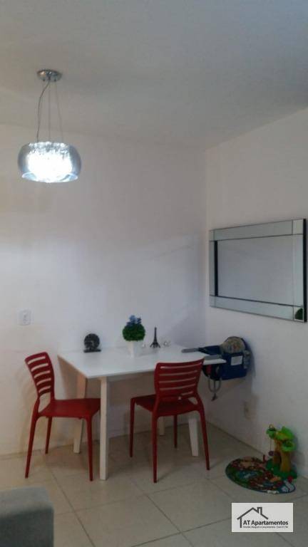 Apartamento à venda com 2 quartos, 55m² - Foto 12