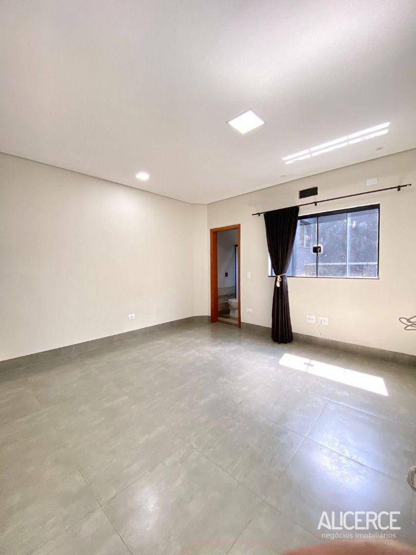 Casa à venda com 2 quartos, 160m² - Foto 10