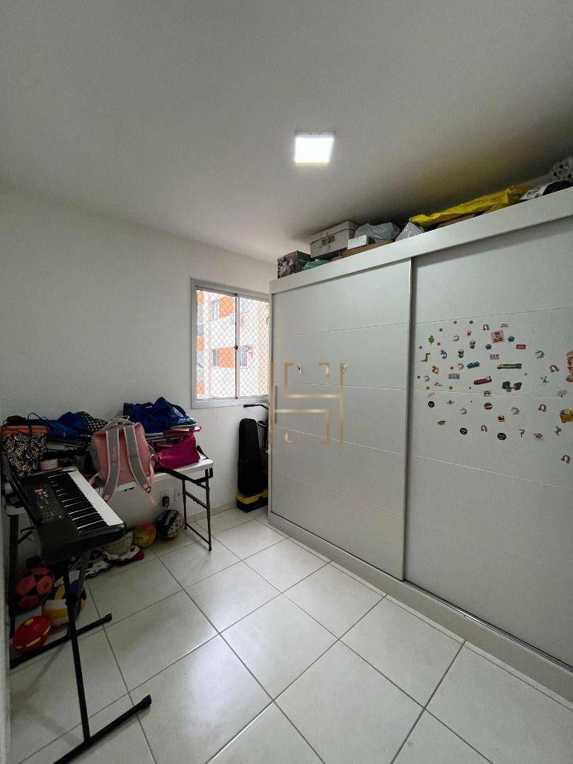 Apartamento à venda com 3 quartos, 1m² - Foto 2