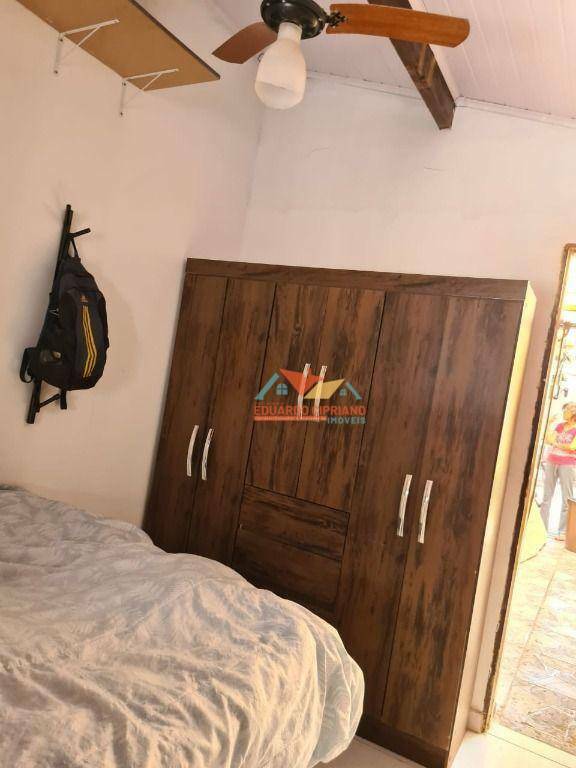 Casa à venda com 3 quartos, 80m² - Foto 5