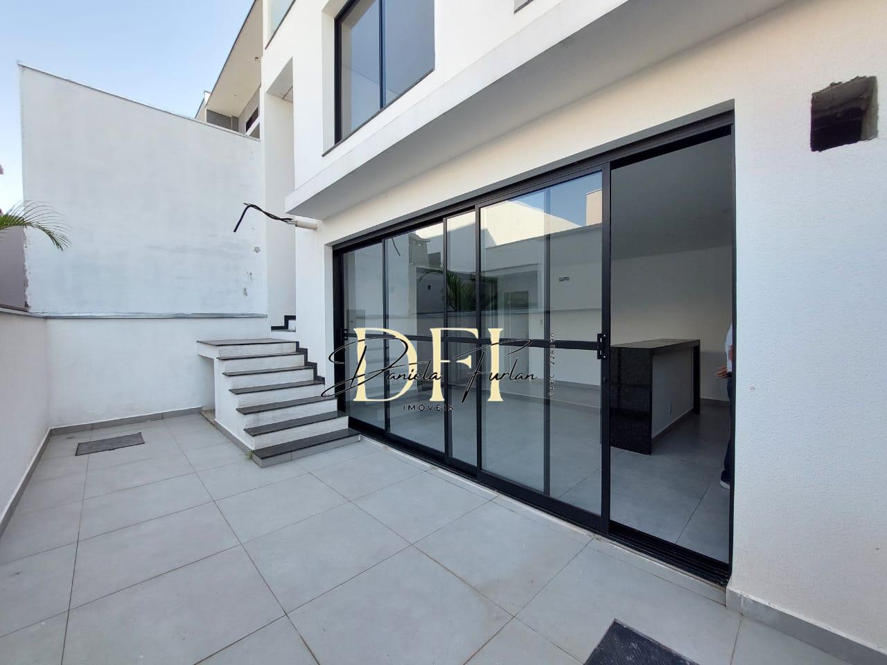 Casa de Condomínio para alugar com 3 quartos, 206m² - Foto 19
