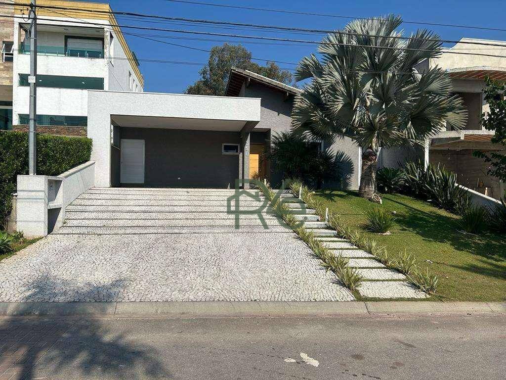 Casa de Condomínio à venda com 3 quartos, 270m² - Foto 3