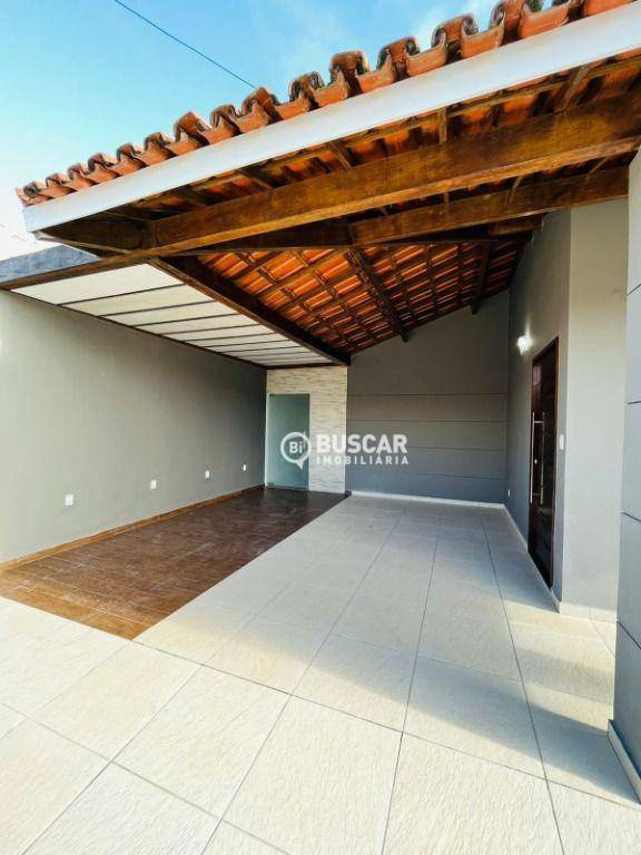 Casa de Condomínio à venda com 3 quartos, 190m² - Foto 3