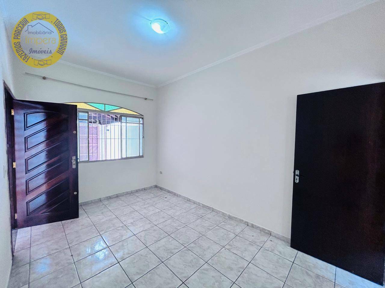 Casa à venda com 3 quartos, 180m² - Foto 5