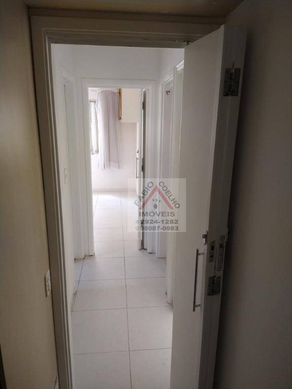 Apartamento à venda com 3 quartos, 85m² - Foto 31