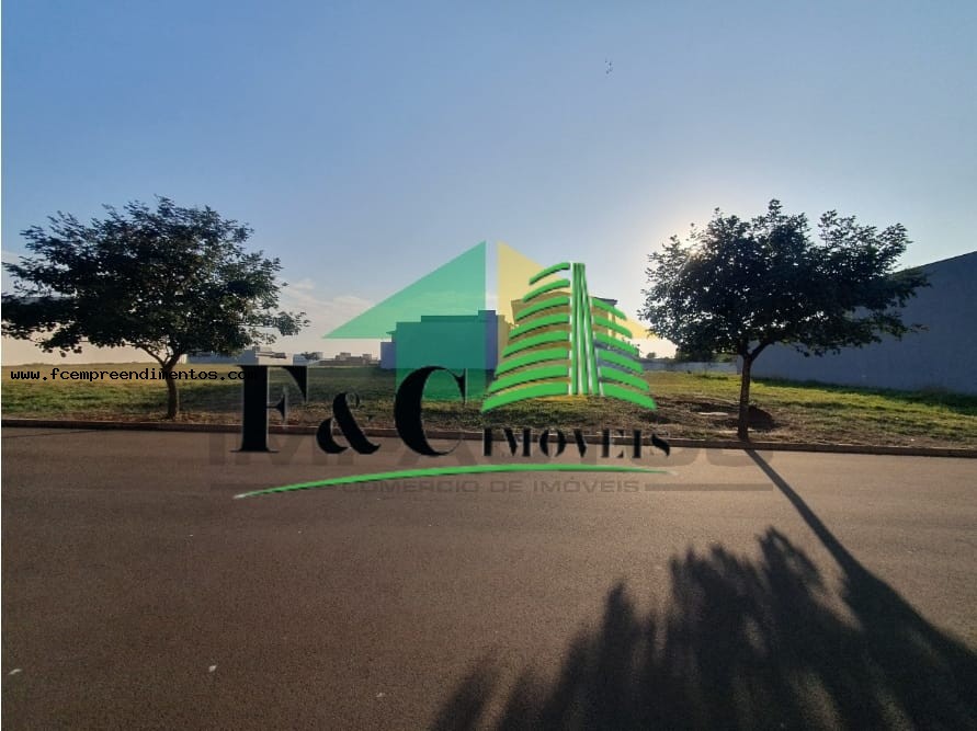 Terreno, 348 m² - Foto 1