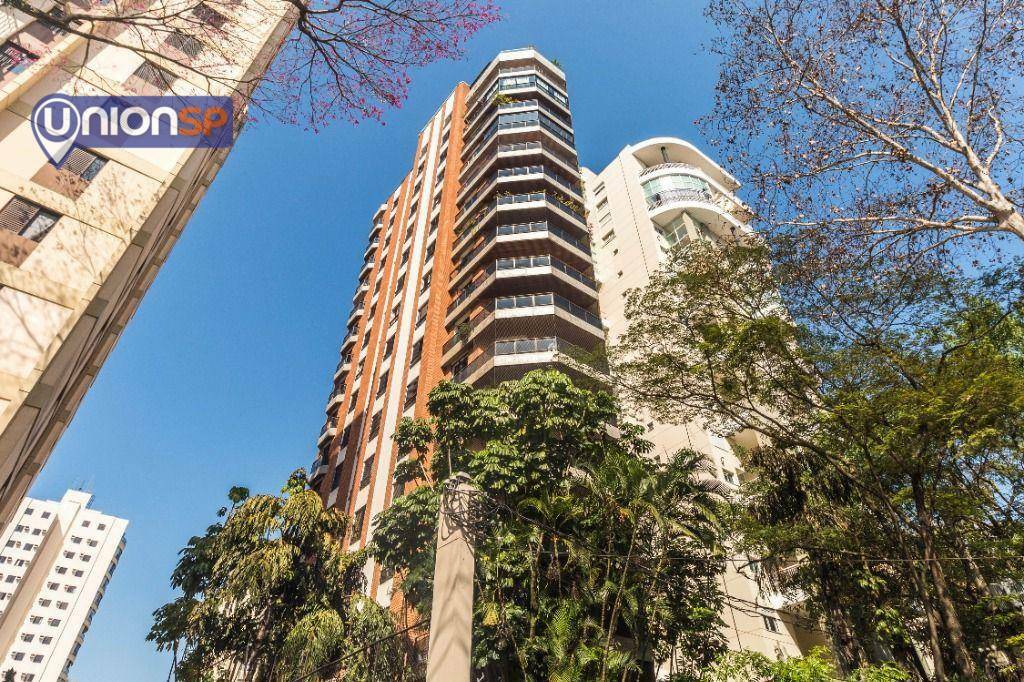 Apartamento à venda com 4 quartos, 206m² - Foto 42