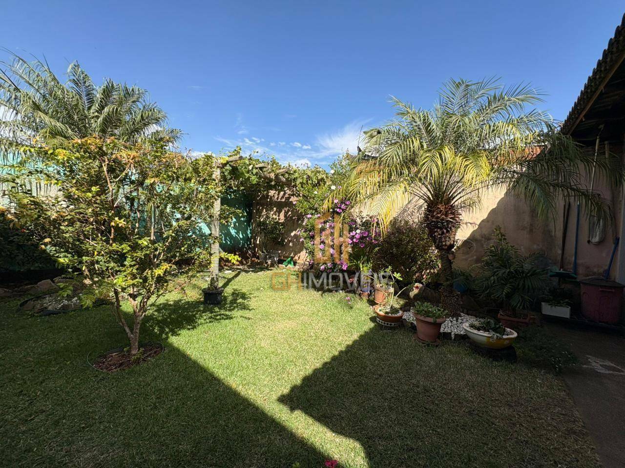 Casa à venda com 3 quartos, 68m² - Foto 18