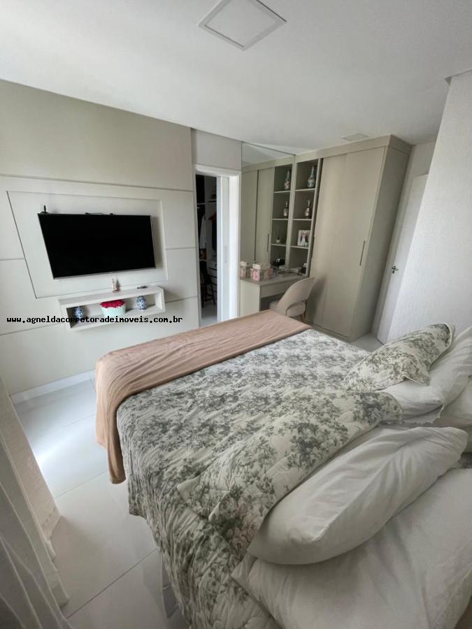 Apartamento à venda com 3 quartos, 123m² - Foto 9