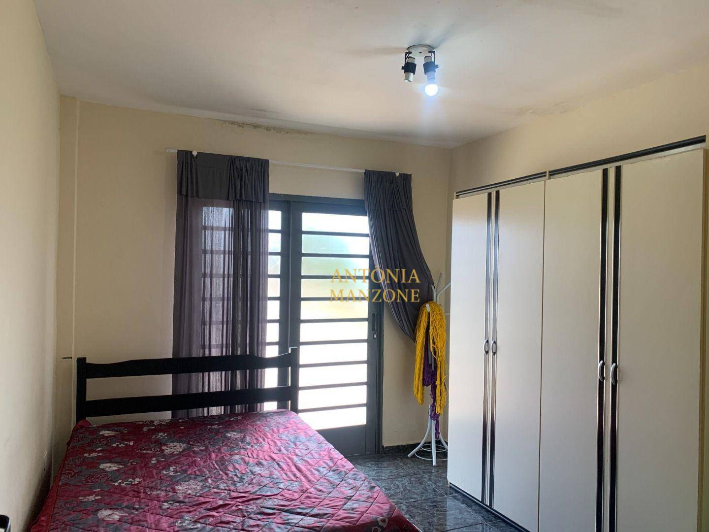 Casa de Condomínio à venda com 4 quartos, 350m² - Foto 26