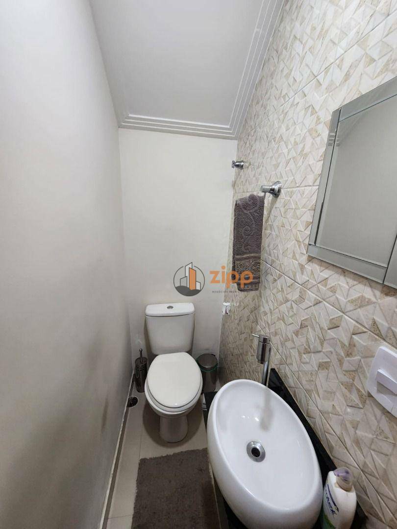 Sobrado para alugar com 2 quartos, 63m² - Foto 7