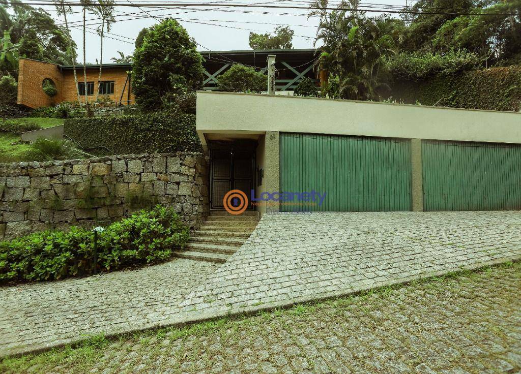 Casa, 3 quartos, 411 m² - Foto 1