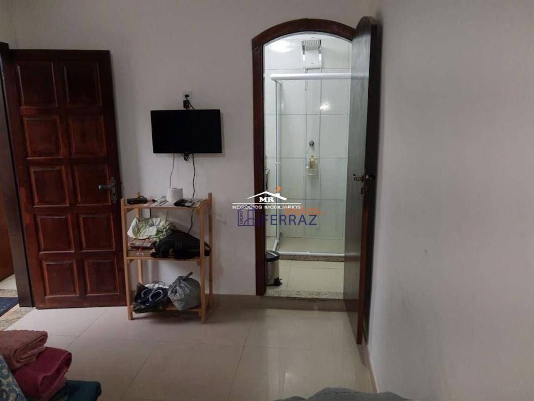 Casa à venda com 3 quartos, 200m² - Foto 16