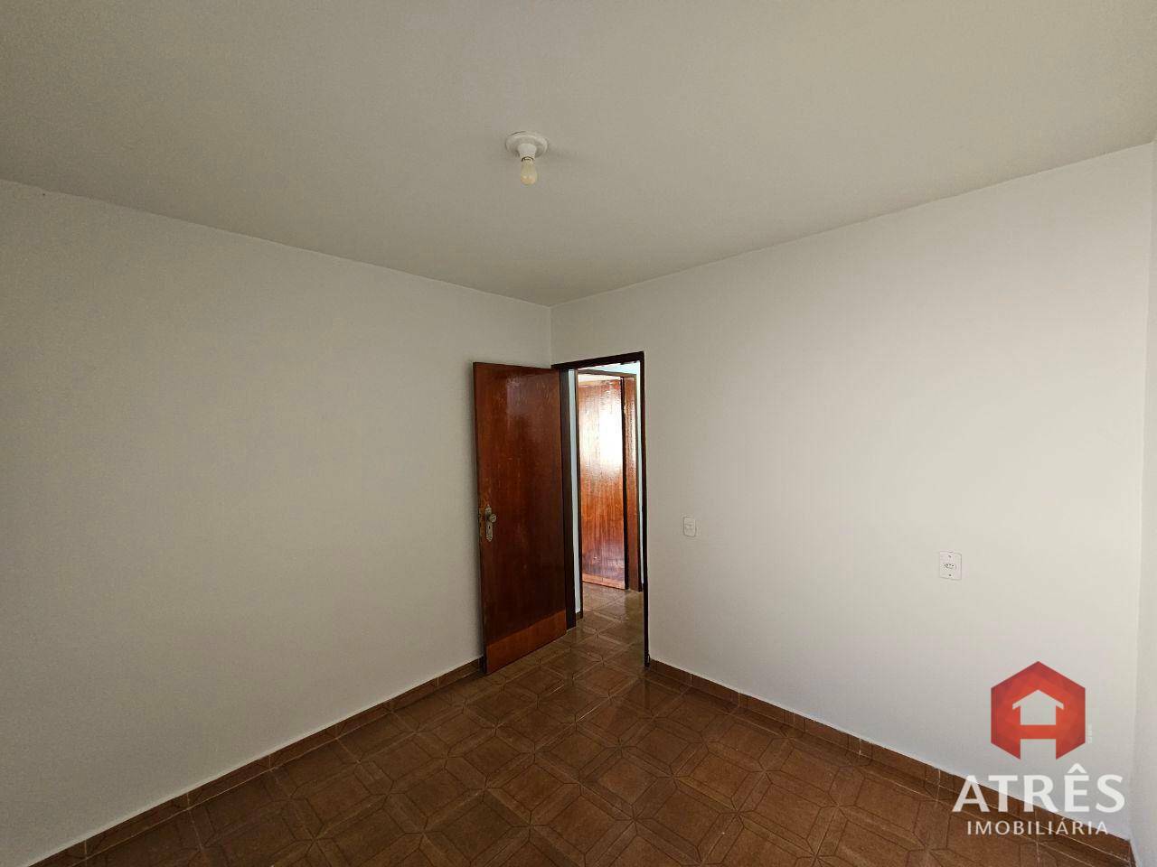 Casa para alugar com 3 quartos, 205m² - Foto 13