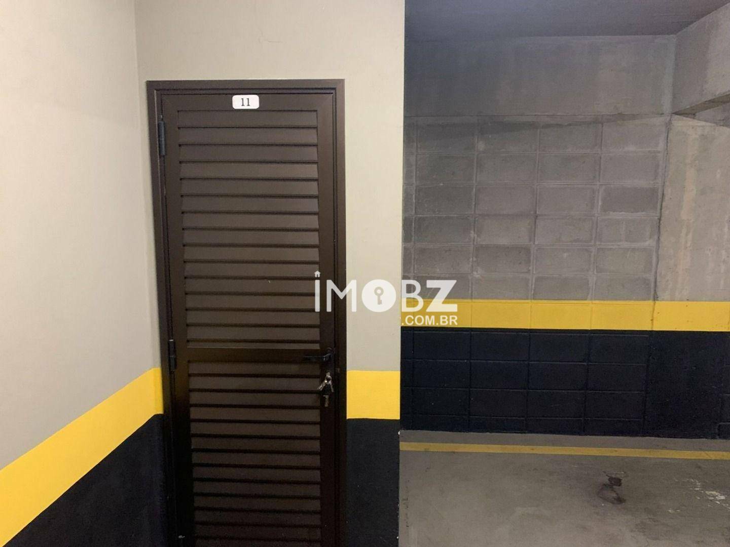 Apartamento à venda com 4 quartos, 157m² - Foto 9