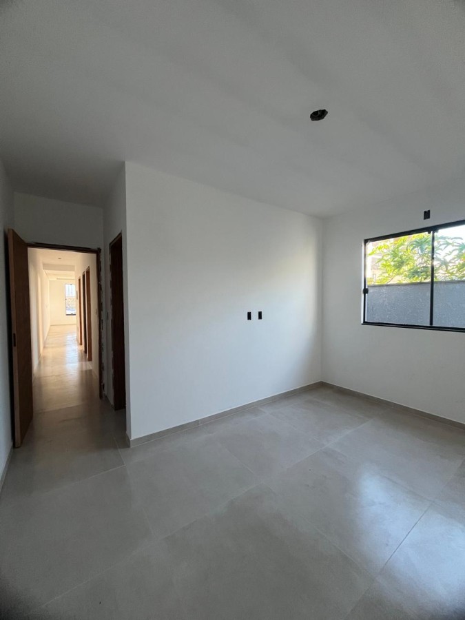 Casa à venda com 2 quartos, 165m² - Foto 11