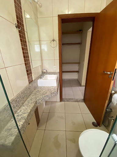 Casa de Condomínio à venda e aluguel com 6 quartos, 290m² - Foto 15