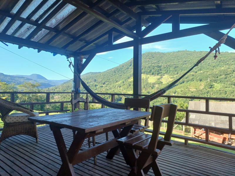 Sítio à venda com 1 quarto, 150m² - Foto 2
