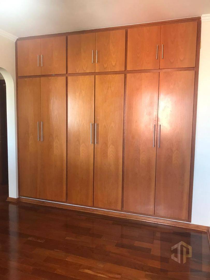 Apartamento à venda com 3 quartos, 213m² - Foto 23