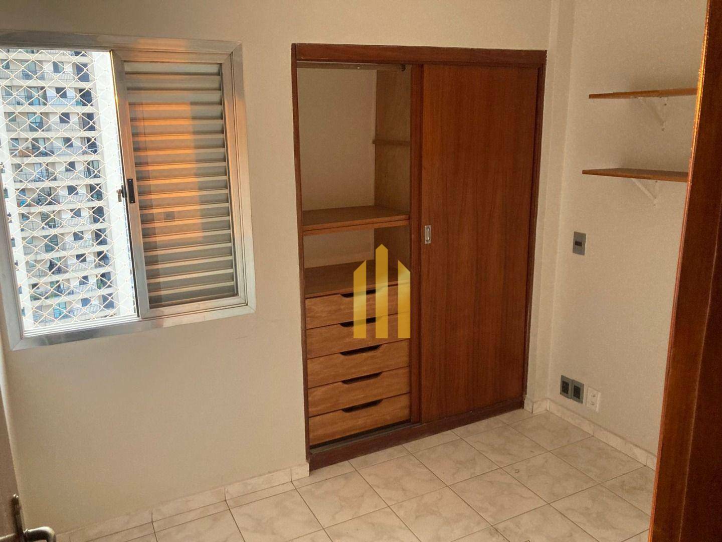 Apartamento à venda com 2 quartos, 54m² - Foto 13