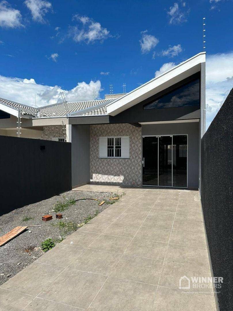 Casa à venda com 3 quartos, 69m² - Foto 2