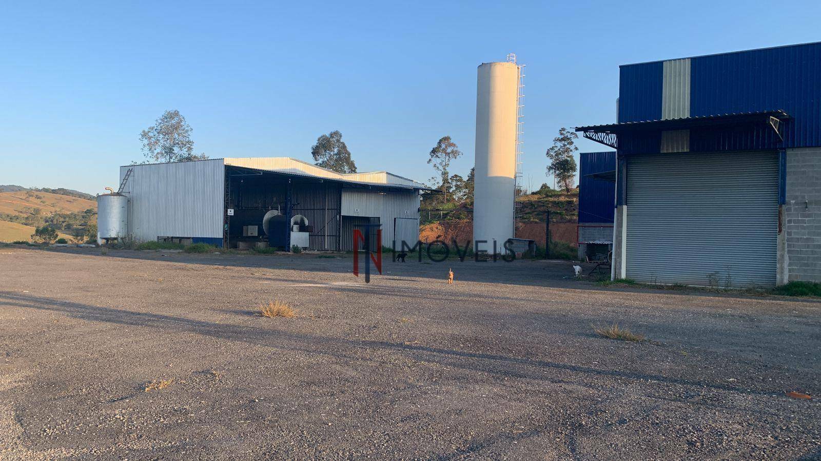Depósito-Galpão-Armazém à venda e aluguel, 4000m² - Foto 2