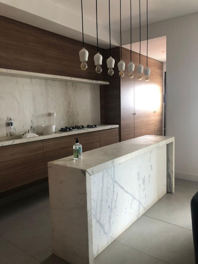 Apartamento à venda com 3 quartos, 90m² - Foto 1