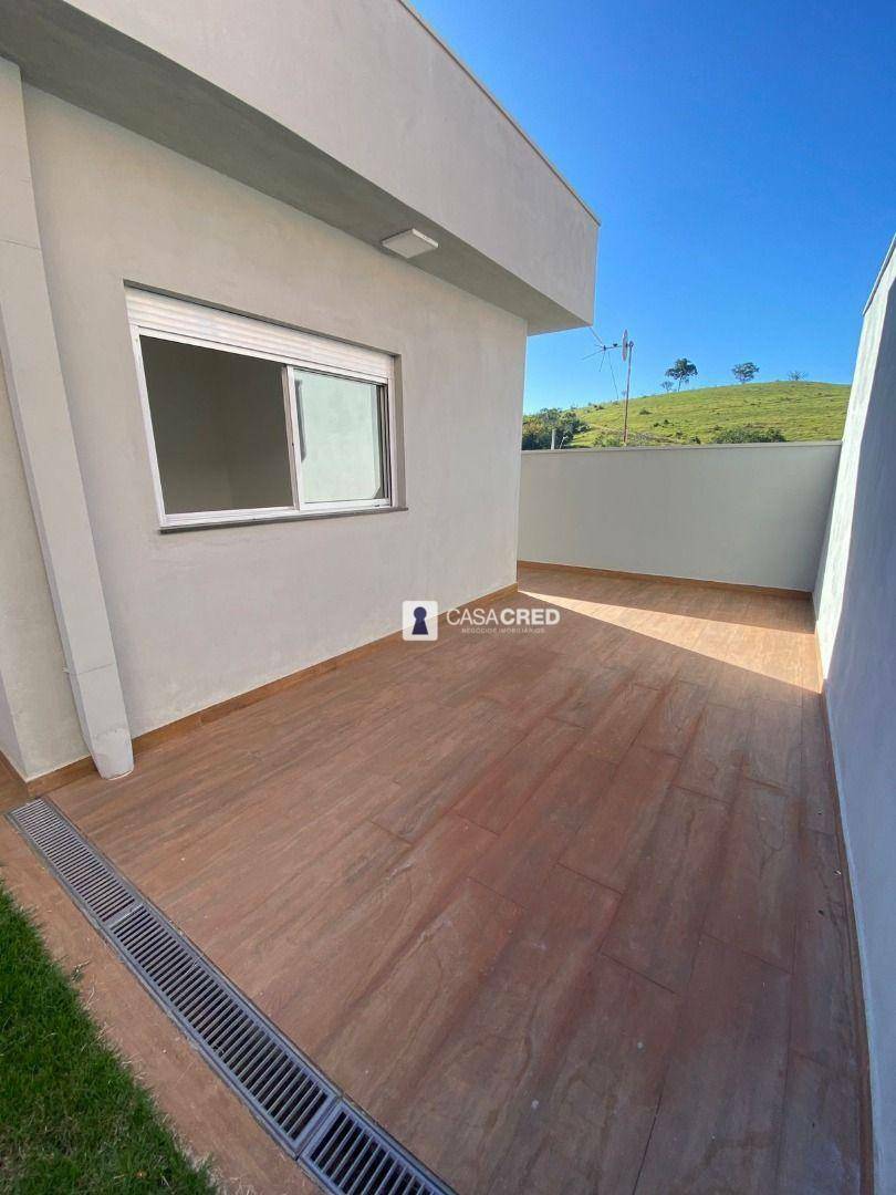 Casa à venda com 3 quartos, 196m² - Foto 14