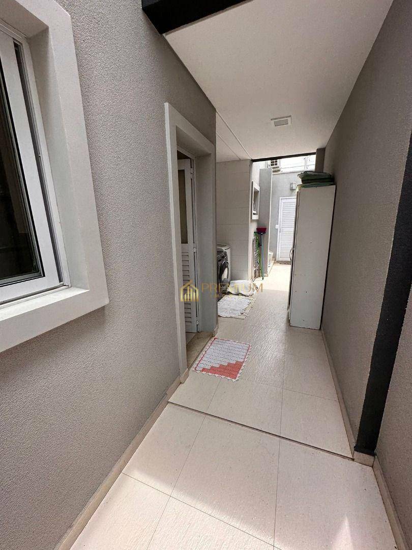 Sobrado à venda com 3 quartos, 230m² - Foto 20