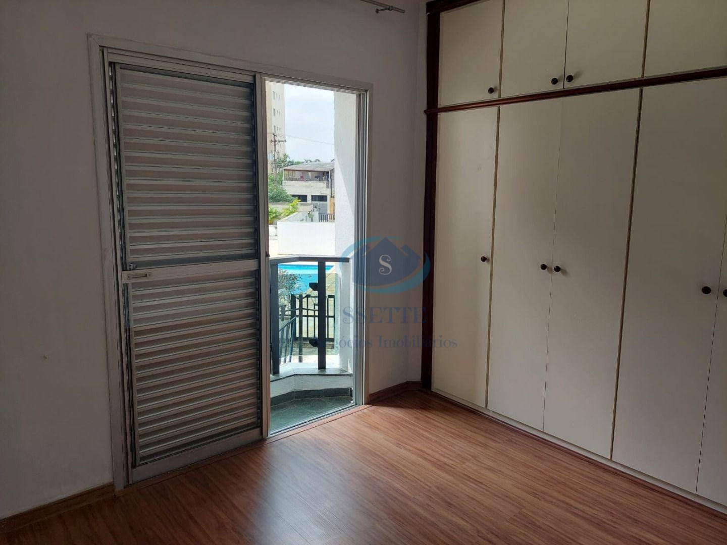 Apartamento à venda com 3 quartos, 80m² - Foto 8