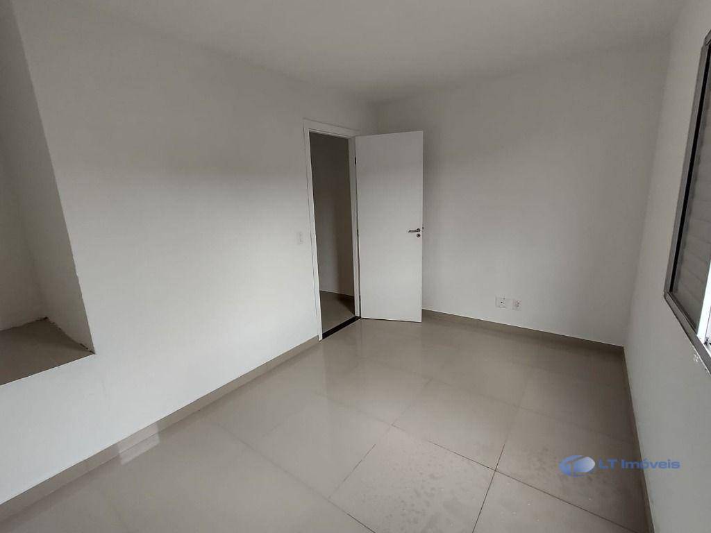 Casa à venda com 2 quartos, 101m² - Foto 13