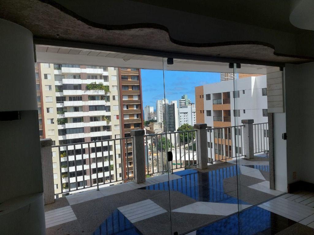 Apartamento à venda com 4 quartos, 265m² - Foto 2