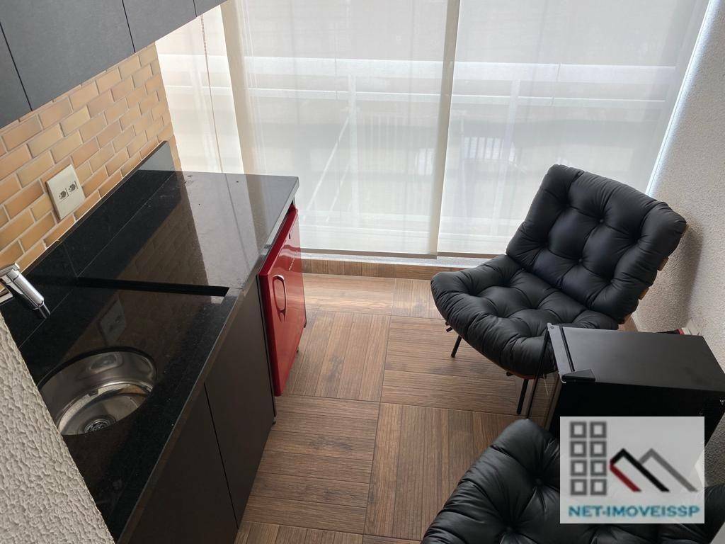 Apartamento à venda com 2 quartos, 67m² - Foto 11