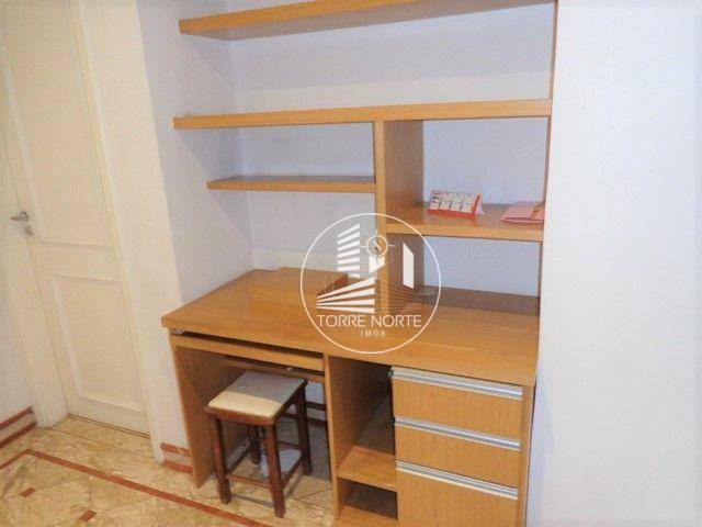 Apartamento à venda com 3 quartos, 145m² - Foto 15