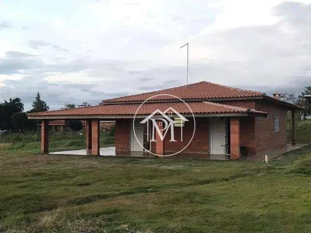 Chácara à venda com 3 quartos, 235m² - Foto 8