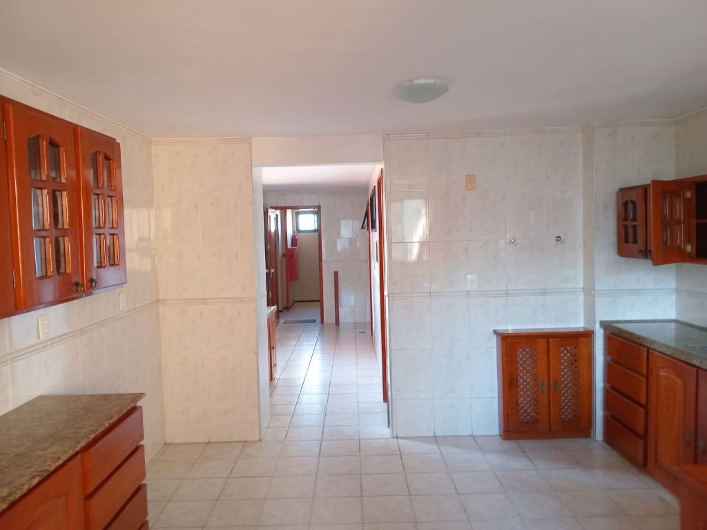 Apartamento à venda com 3 quartos, 305m² - Foto 10