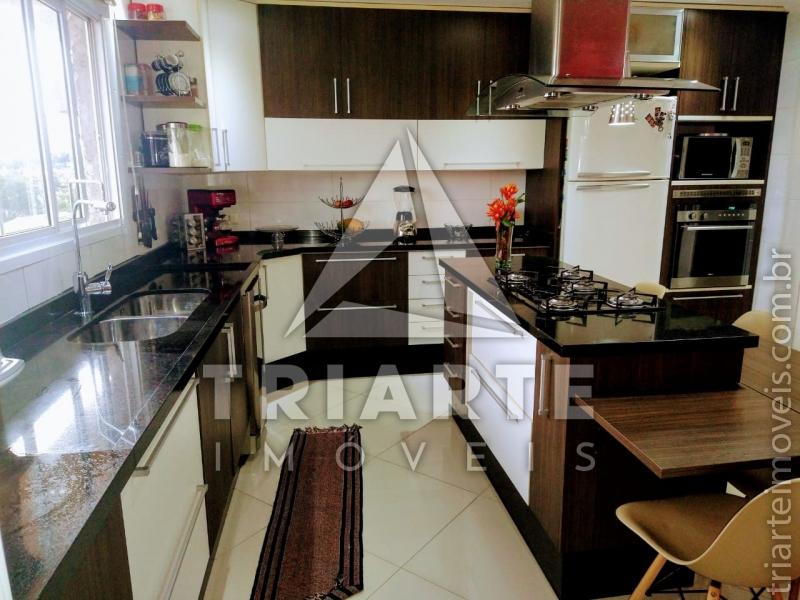 Sobrado à venda com 3 quartos, 240m² - Foto 22