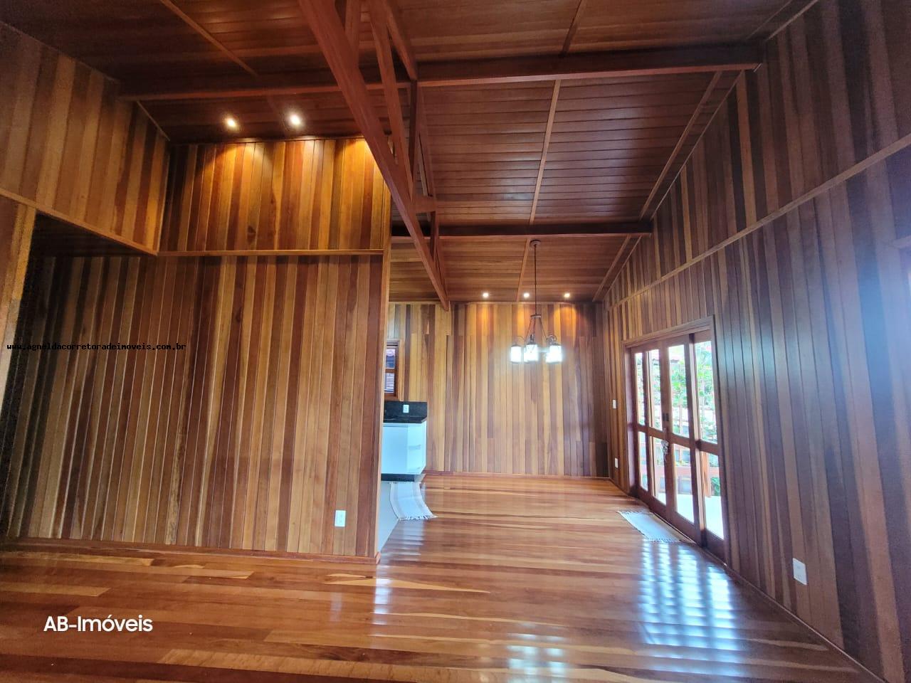 Casa de Condomínio à venda com 3 quartos, 199m² - Foto 23