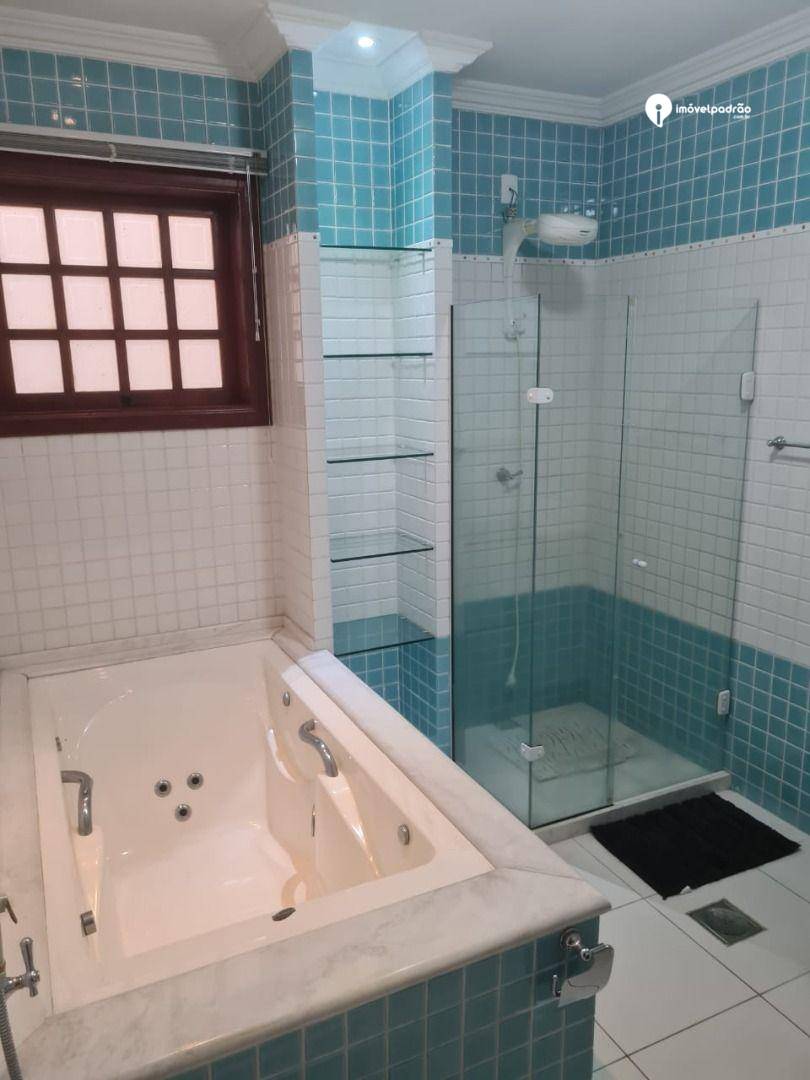 Casa à venda com 3 quartos, 210m² - Foto 9
