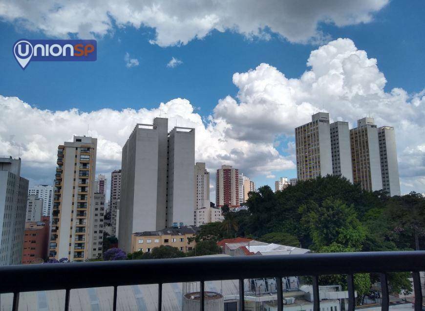 Apartamento à venda com 3 quartos, 71m² - Foto 3