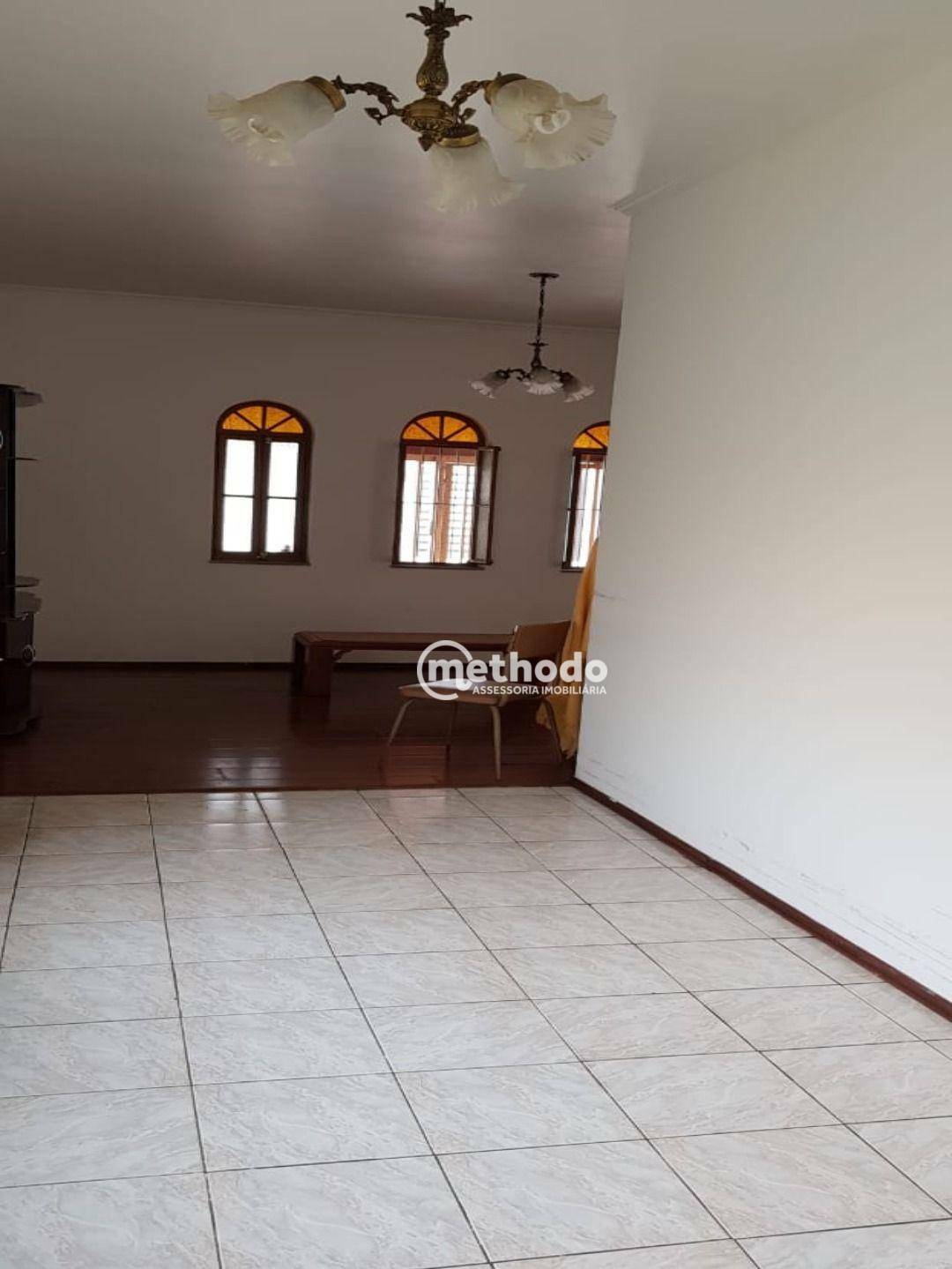 Casa à venda com 3 quartos, 280m² - Foto 6