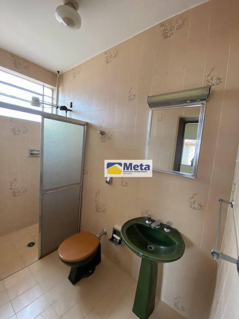 Sobrado à venda com 3 quartos, 500m² - Foto 43