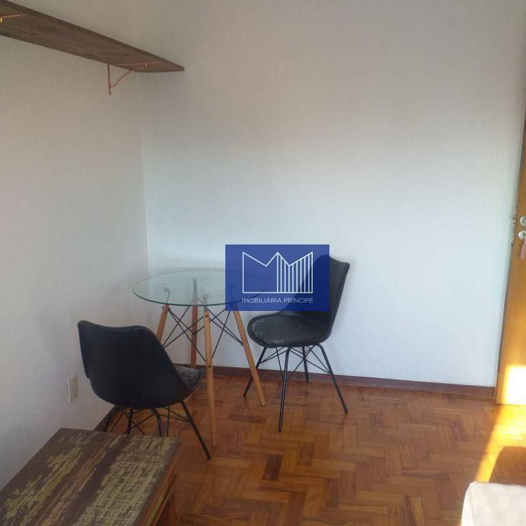 Apartamento para alugar com 1 quarto, 42m² - Foto 16