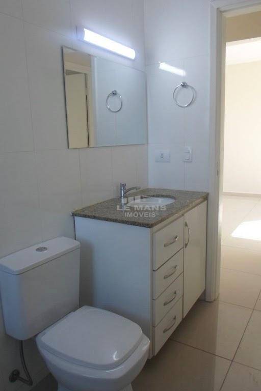 Apartamento à venda com 2 quartos, 76m² - Foto 8